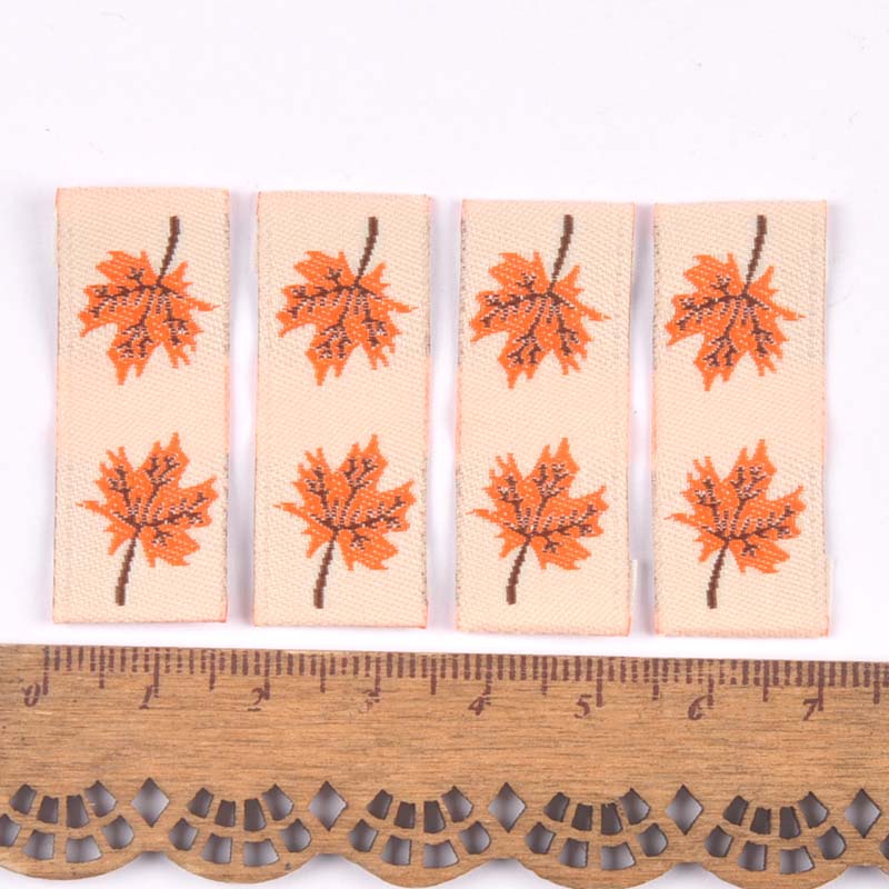 50Pcs Maple/Mushroom Embroider - огляд і ціна Baby Clothing Labels