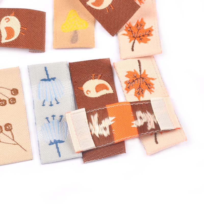 50Pcs Maple/Mushroom Embroider - огляд і ціна Baby Clothing Labels